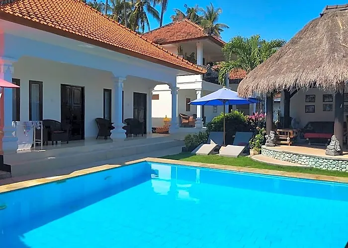 Hotel Lovina Pool The Sun
