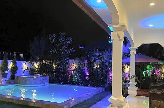 Lovina Pool The Sun