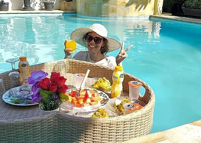 Lovina Pool The Sun