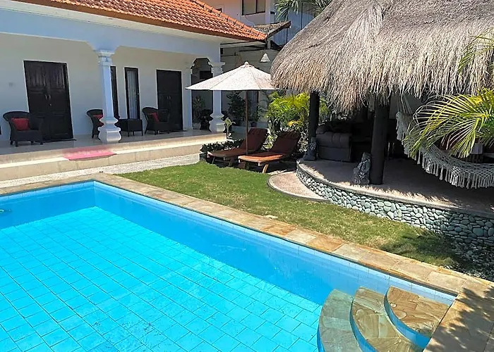 Lovina Pool The Sun 3*