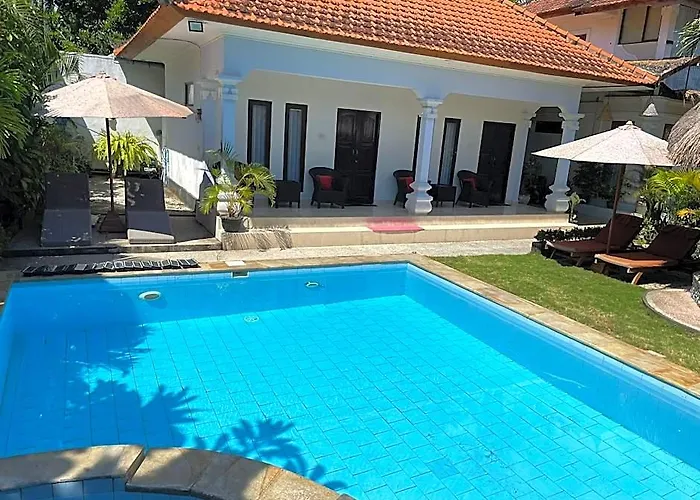 Hotel Lovina Pool The Sun